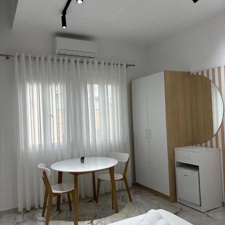 Guest House Adi Hoxha Berat Exterior photo